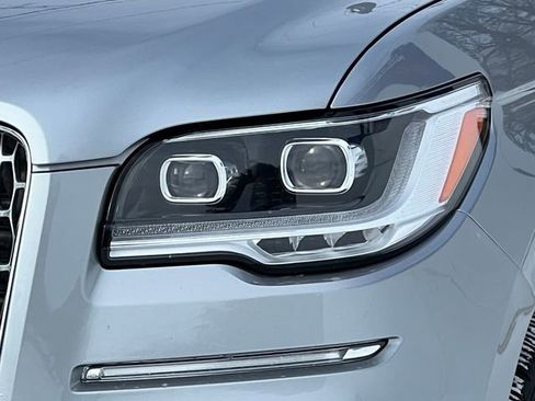 Used 2022 Lincoln Navigator Reserve AWD/4WD image 50