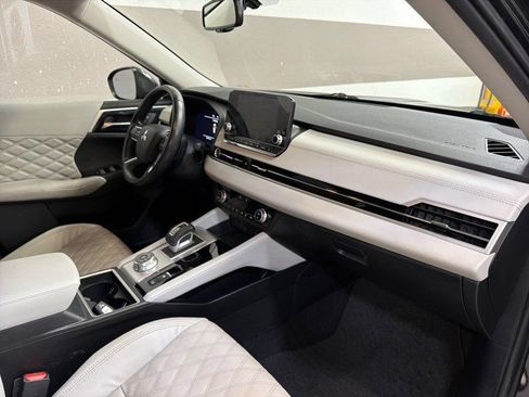 Used 2022 Mitsubishi Outlander SEL FWD image 40