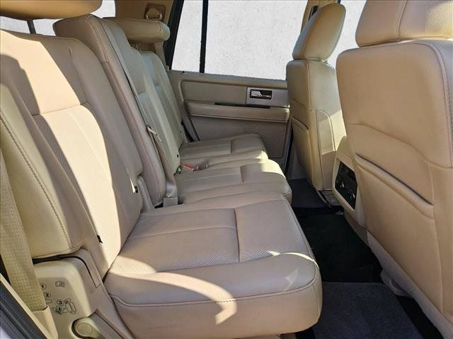 Used 2017 Ford Expedition Limited RWD image 21