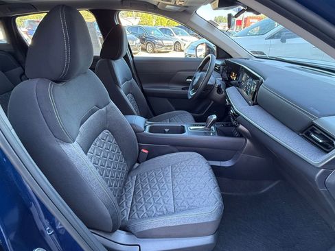 New 2026 Nissan Kicks SV image 15