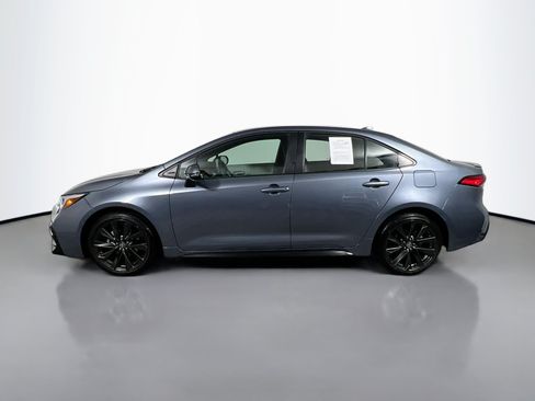 Used 2025 Toyota Corolla SE w/ Convenience Package FWD image 9