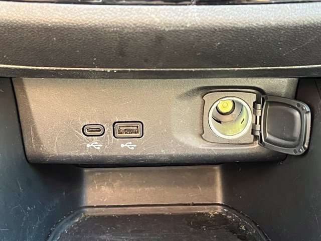 Used 2025 Buick Envista Sport Touring w/ Convenience I Package FWD image 26