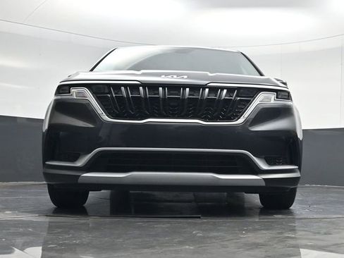 Used 2024 Kia Carnival LX image 52