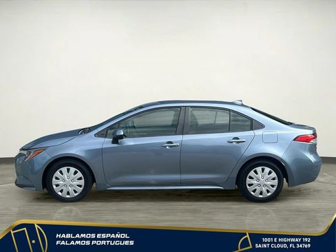Used 2020 Toyota Corolla LE FWD image 3