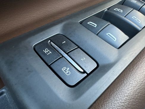 Used 2021 Chevrolet Tahoe High Country w/ Premium Package 2 image 10