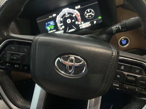 Used 2022 Toyota Tundra 1794 Edition image 22
