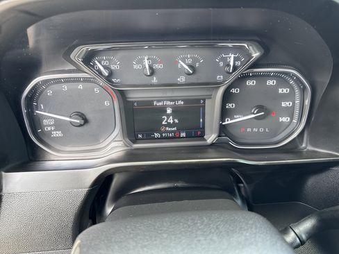 Used 2020 GMC Sierra 1500 SLT w/ Driver Alert Package I AWD/4WD image 15
