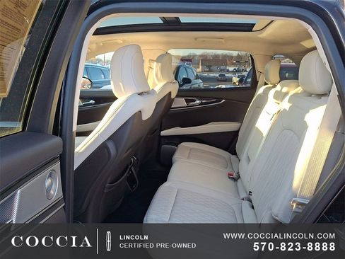 Certified 2022 Lincoln Nautilus Black Label image 10