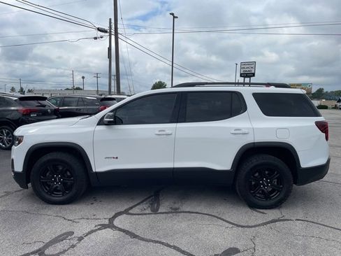 Used 2023 GMC Acadia AT4 w/ Technology Package image 9