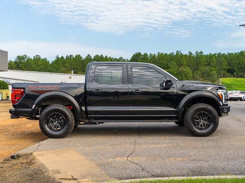 Certified 2025 Ford F150 Raptor AWD/4WD image 12