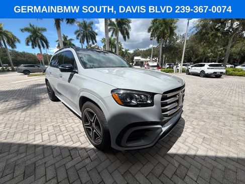 Used 2025 Mercedes-Benz GLS 450 4MATIC image 17