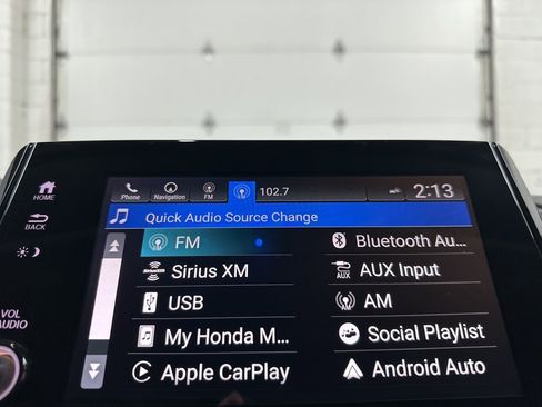 Used 2024 Honda Odyssey Elite image 32