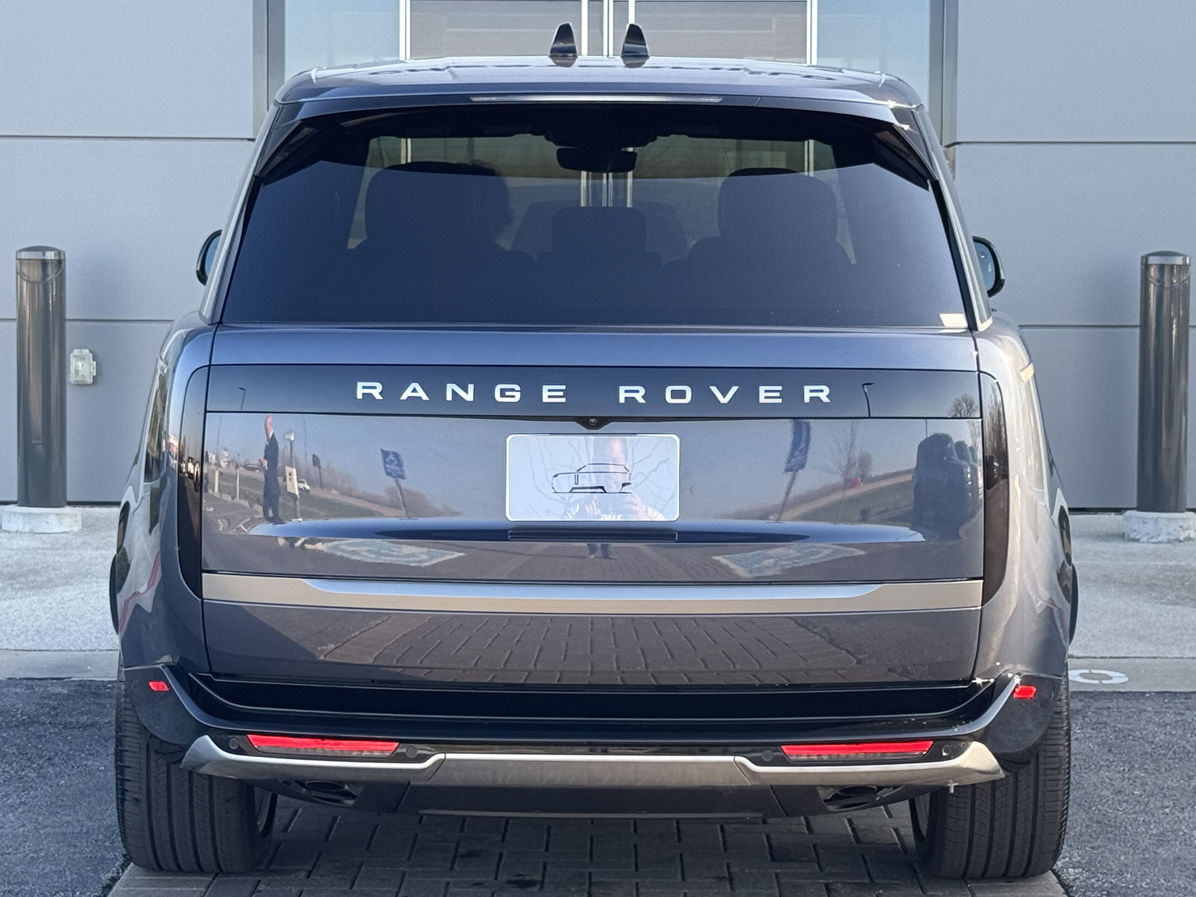 Used 2026 Land Rover Range Rover SE AWD/4WD image 7