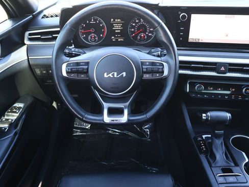 Used 2023 Kia K5 GT-Line image 9