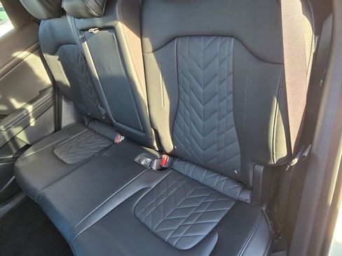 New 2025 Kia Sportage X-Line Prestige image 16