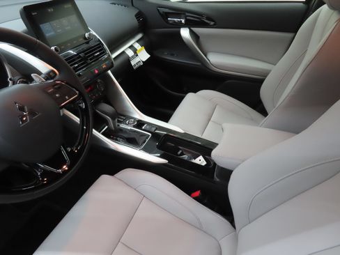 New 2026 Mitsubishi Eclipse Cross SEL AWD/4WD image 20
