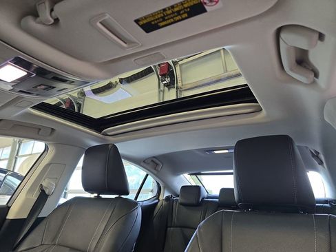 Used 2020 Lexus ES 350 w/ Accessory Package FWD image 32