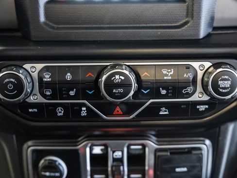 Used 2021 Jeep Gladiator Sport AWD/4WD image 35