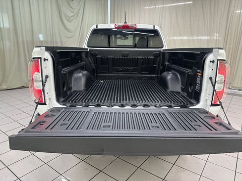 Used 2022 GMC Canyon Elevation RWD image 8