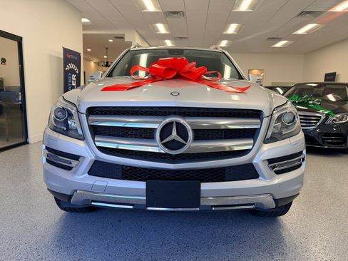 Used 2015 Mercedes-Benz GL 450 4MATIC image 11