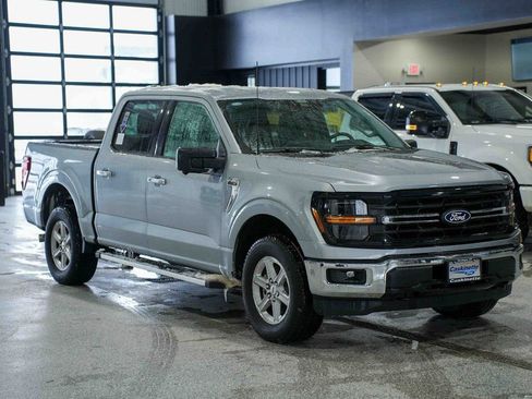 Used 2024 Ford F150 XLT image 3