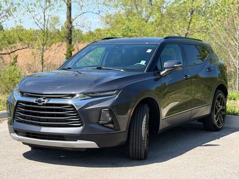 Used 2022 Chevrolet Blazer LT FWD image 3