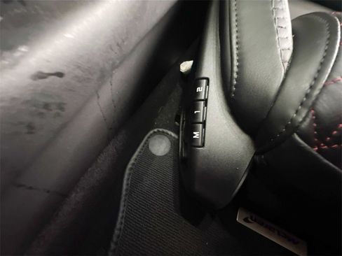 Used 2023 McLaren GT image 21