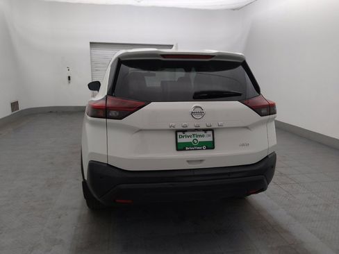 Used 2021 Nissan Rogue S image 6