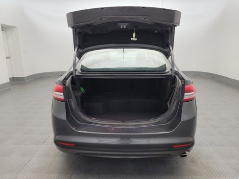 Used 2018 Ford Fusion S FWD image 29