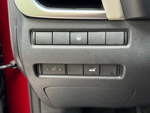 Used 2023 Nissan Rogue SL w/ SL Premium Package FWD image 18
