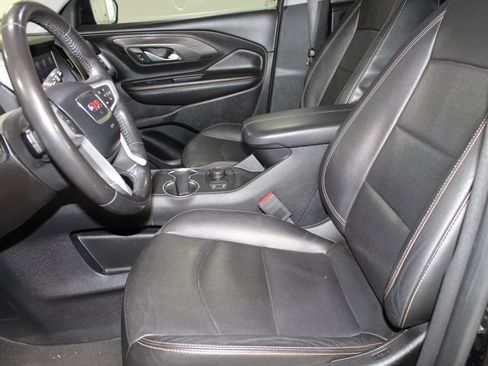Used 2019 GMC Terrain SLT AWD/4WD image 16
