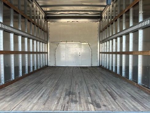 Used 2024 Ford E-450 and Econoline 450 Super Duty w/ Power Windows & Locks Group RWD image 8