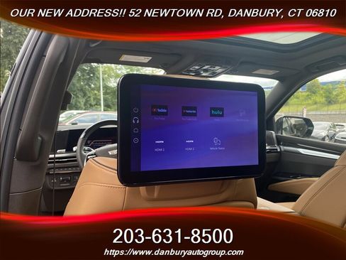 Used 2025 Cadillac Escalade Premium Luxury w/ Touring Package AWD/4WD image 27