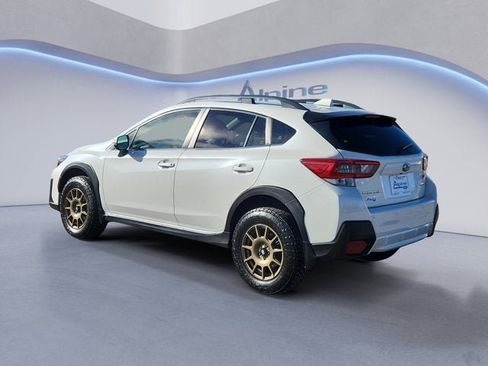 Used 2022 Subaru Crosstrek 2.5i Limited w/ Moonroof Package 2 image 3