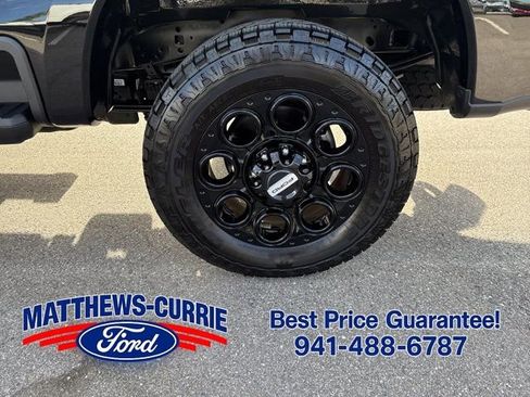 Certified 2025 Ford F250 Lariat w/ Black Appearance Package AWD/4WD image 16