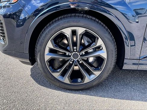New 2026 Audi Q7 3.0T Premium Plus image 13
