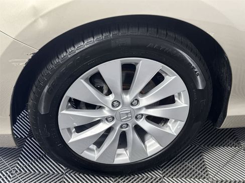 Used 2014 Honda Accord EX image 11