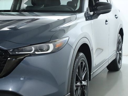Used 2023 MAZDA CX-5 Carbon Edition image 4