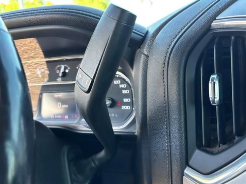 Used 2022 GMC Sierra 2500 SLE w/ SLE Convenience Package AWD/4WD image 25