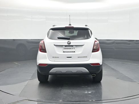 Used 2018 Buick Encore Preferred FWD image 17