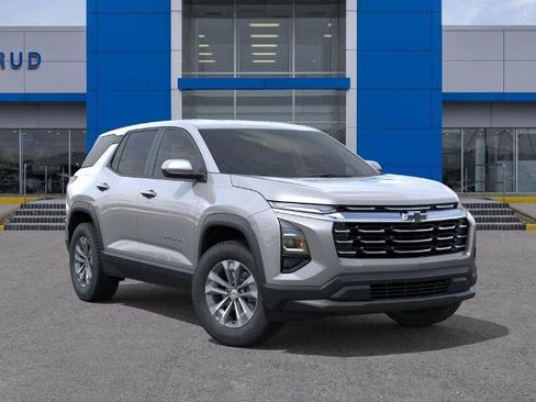 New 2026 Chevrolet Equinox LT FWD image 7