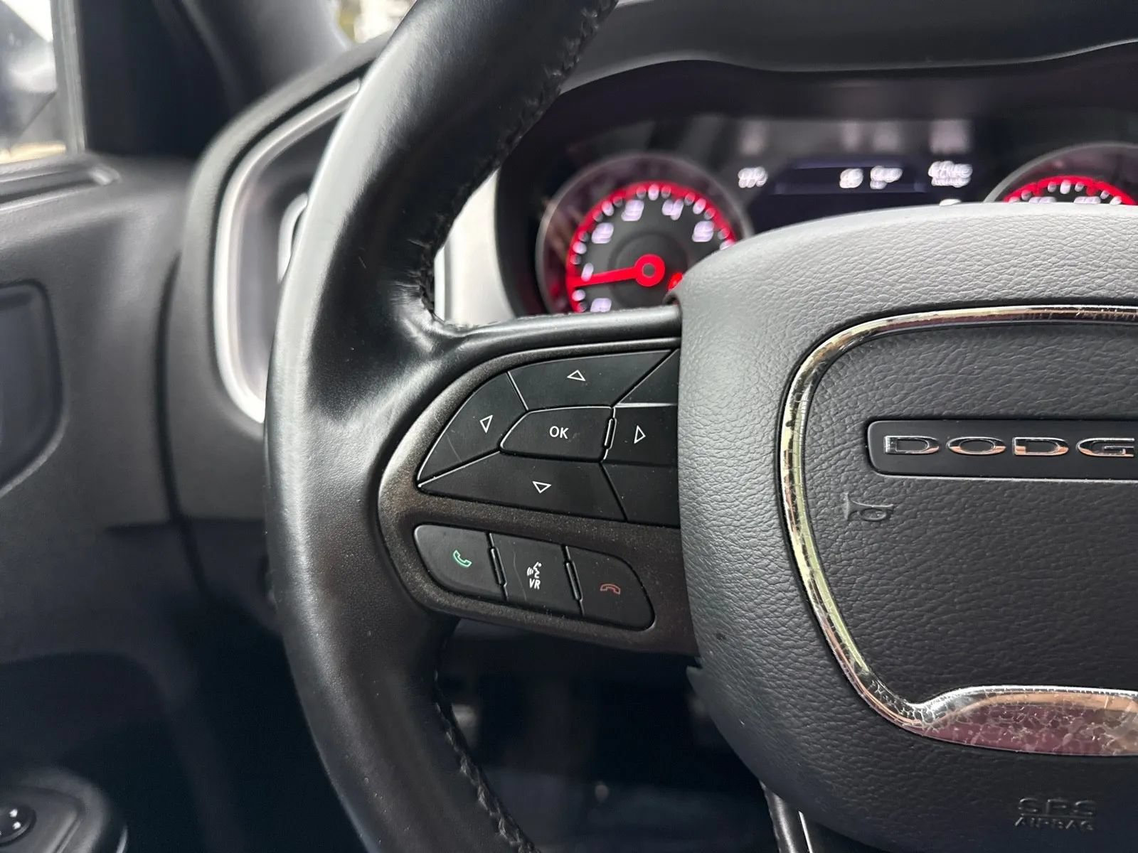 Used 2022 Dodge Charger SXT RWD image 18