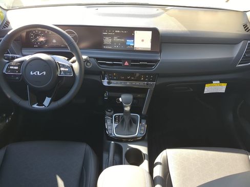 New 2026 Kia Seltos EX image 13