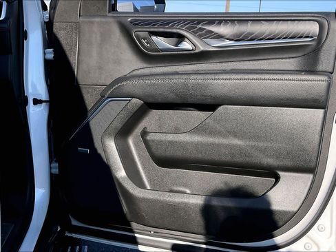 Used 2023 GMC Yukon Denali image 27