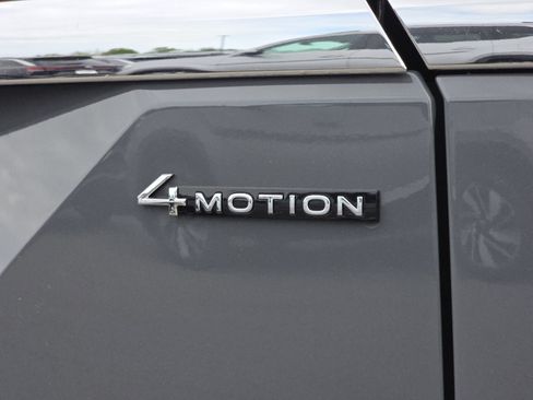 New 2026 Volkswagen Atlas SEL Premium R-Line AWD/4WD image 16