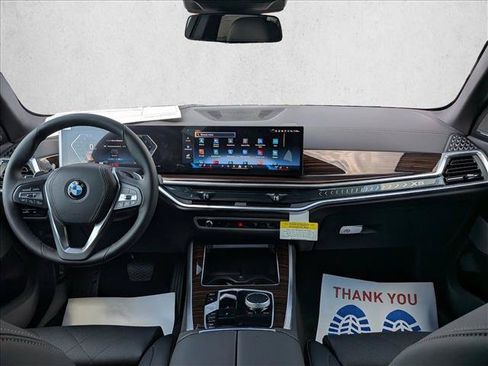 New 2026 BMW X5 xDrive40i w/ Climate Comfort Package AWD/4WD image 16