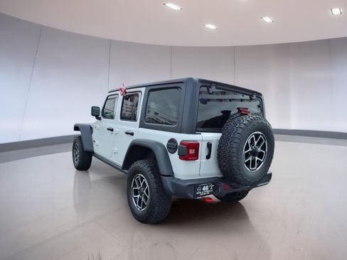 Used 2026 Jeep Wrangler Unlimited Rubicon AWD/4WD image 4