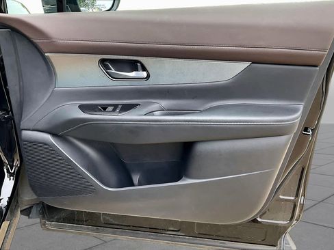 Used 2025 Nissan Murano Platinum w/ Cargo Package AWD/4WD image 21