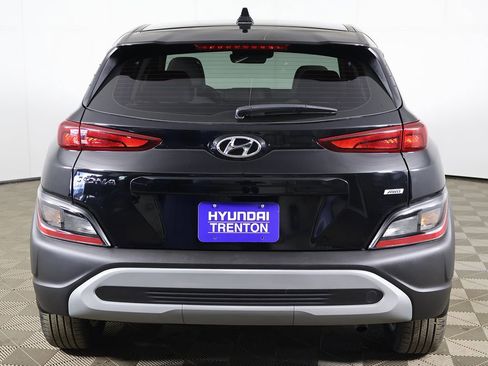 Used 2023 Hyundai Kona SE AWD/4WD image 11
