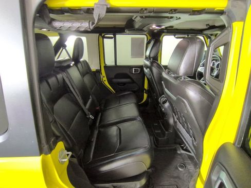Certified 2023 Jeep Wrangler Unlimited Rubicon 4xe w/ Steel Bumper Group AWD/4WD image 22